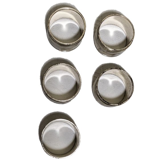 Unbranded Mother-of-Pearl & Silver Napkin Rings (Set of 5) - Picture 2 of 5